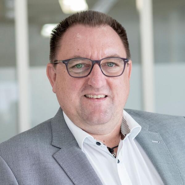 gross erik klingbeil